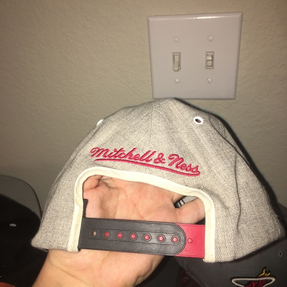 Heat Hat - Picture 2 of 2